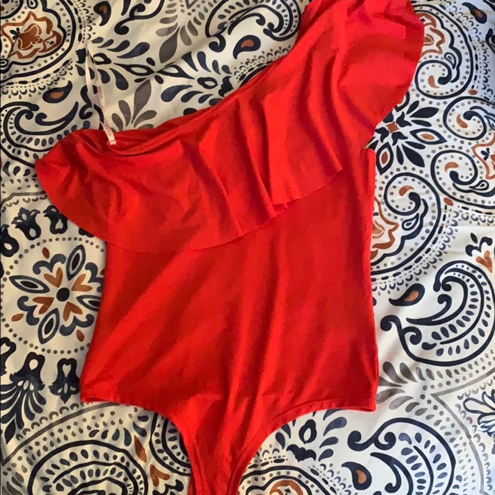 guess body suit